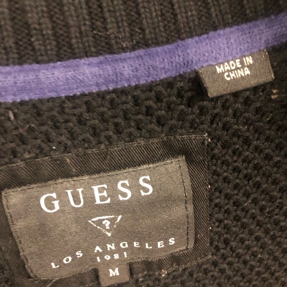 Guess long sleeve sweater with a zipper - Picture 4 of 4